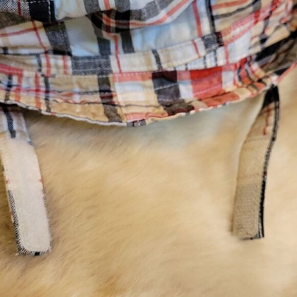 Janie AND JACK BLUE AND RED PLAID SUMMER BUCKET HAT WITH STRAP, SIZE 12-24 MOS. - Picture 3 of 7